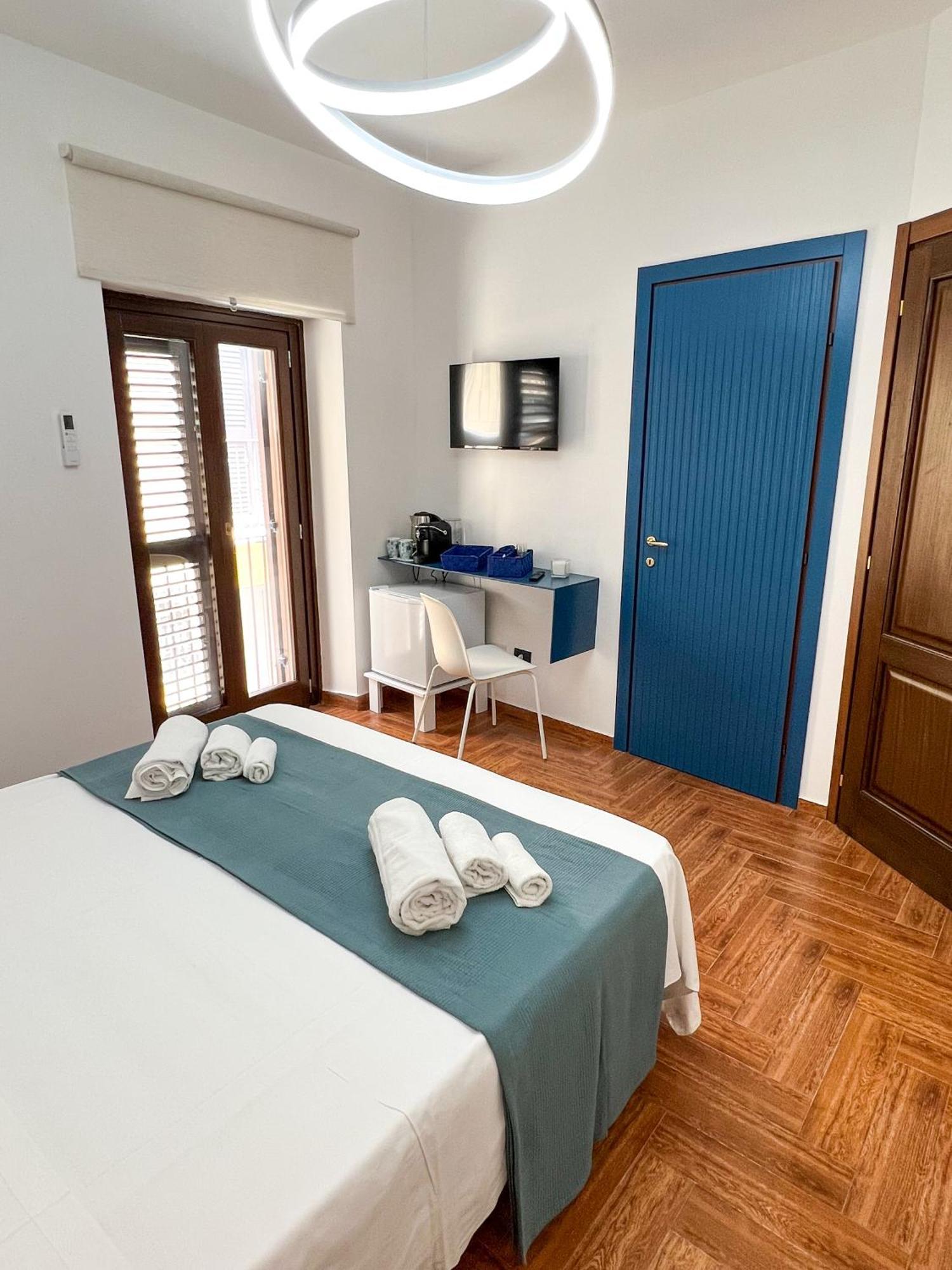 The Apartment Agrigento Luaran gambar